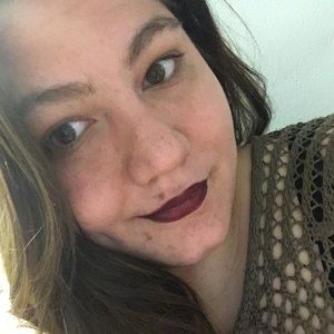 Meet your Posher, Jeanette